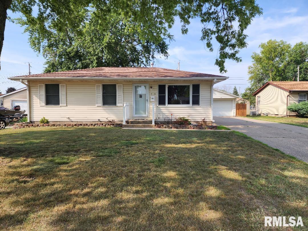 718 Middle Road Camanche, IA 52730 - Photo 1 of 31 Gallery Image 1