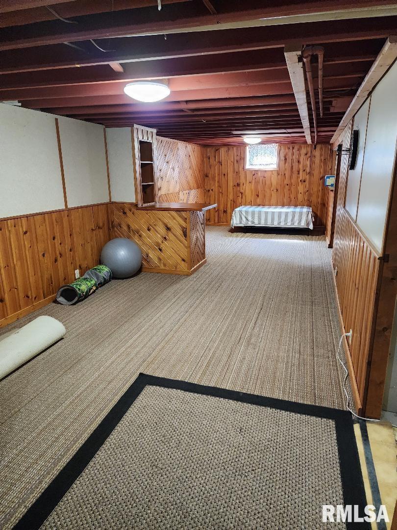 718 Middle Road Camanche, IA 52730 - Photo 26 of 31 Gallery Image 26