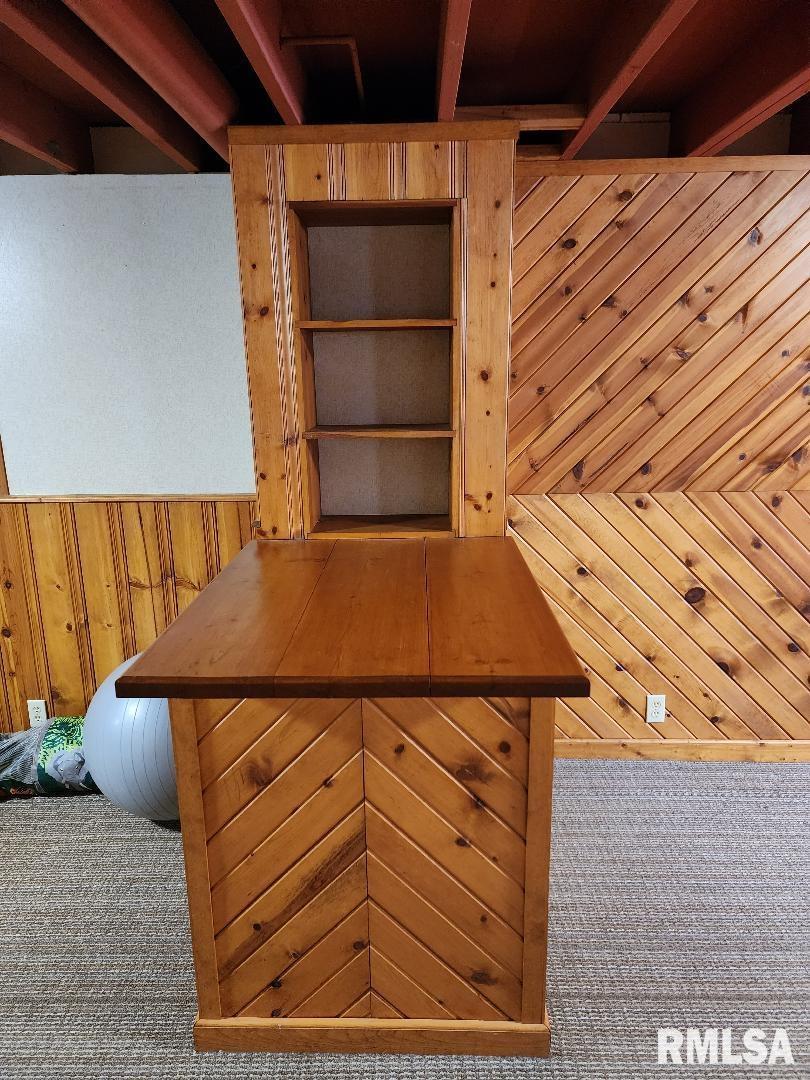 718 Middle Road Camanche, IA 52730 - Photo 28 of 31 Gallery Image 28