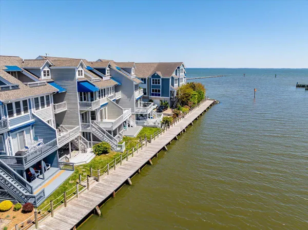 $849,900 | 8047 Windward Key Drive, Chesapeake Beach, MD 20732