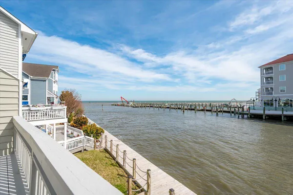 $849,900 | 8047 Windward Key Drive, Chesapeake Beach, MD 20732