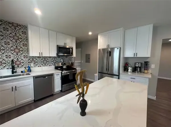 $4,900 | 181 North Waverly Street, Orange, CA 92866