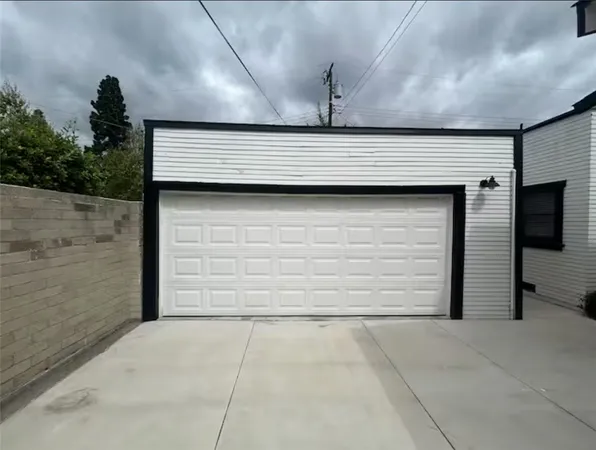 $4,900 | 181 North Waverly Street, Orange, CA 92866