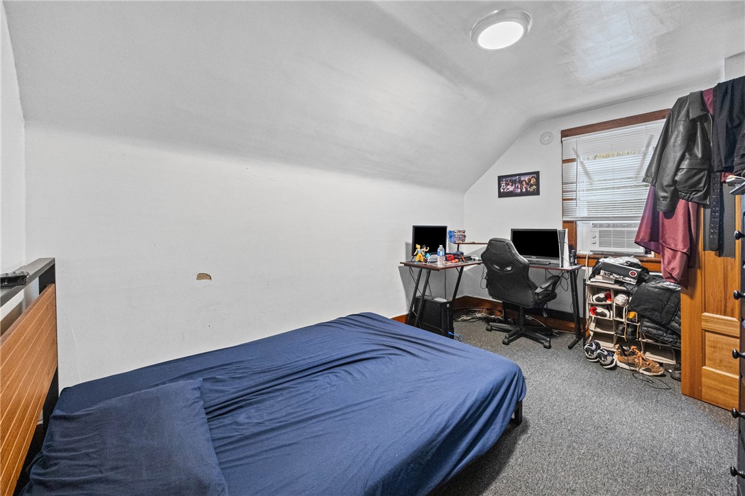 639 Emerson Street Rochester, NY 14613 - Photo 20 of 26 Gallery Image 20