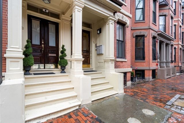 a front view of a building