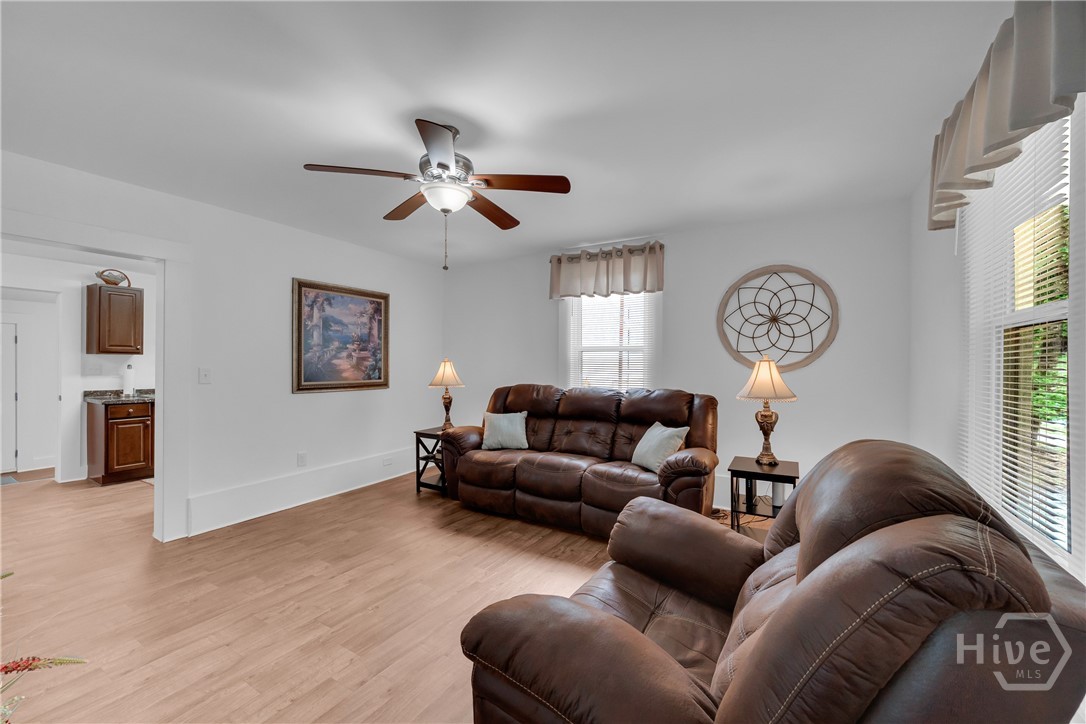 337 State Street Commerce, GA 30529 - Photo 13 of 38
