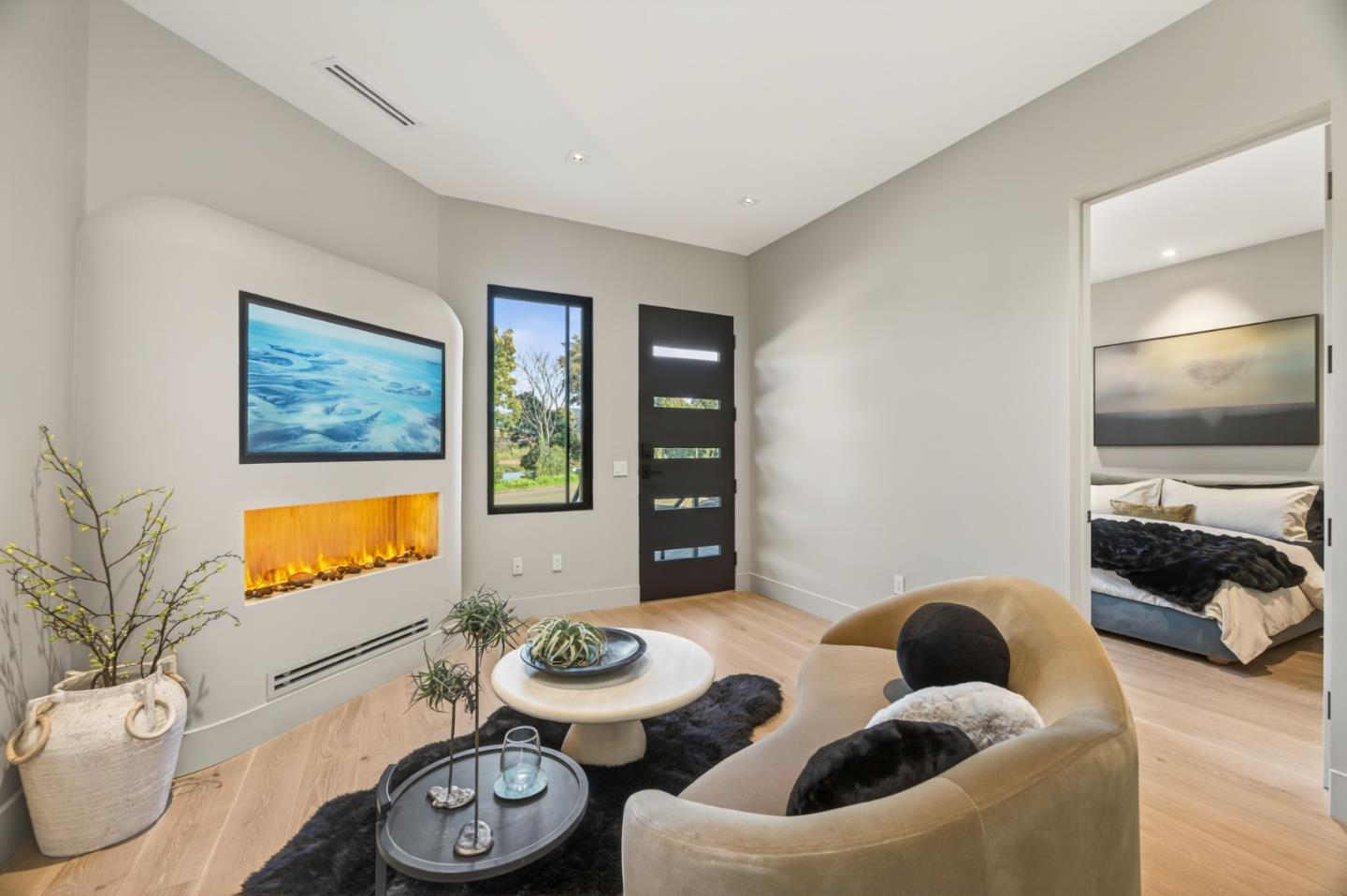 585 Riverside Drive Napa, CA 94559 - Photo 20 of 36 a living room with furniture and a flat screen tv