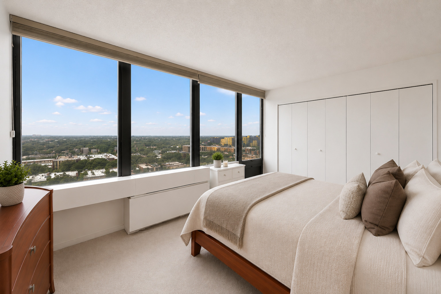 5320 North Sheridan Road, Unit 1509 Chicago, IL 60640 - Photo 9 of 30 Gallery Image 9