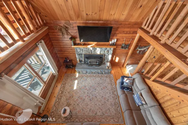 $799,000 | 407 Lakeview Road, Craryville, NY 12521