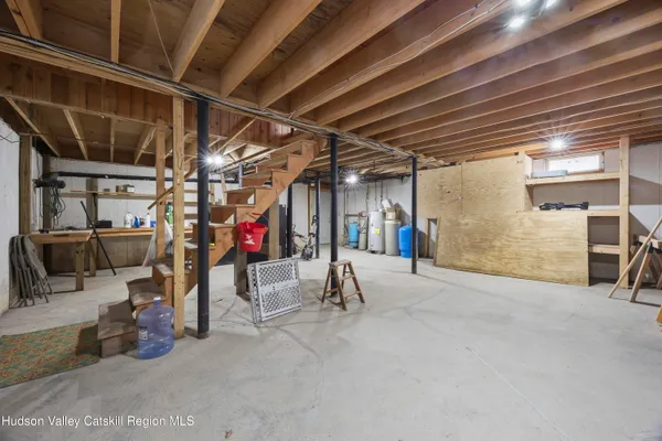 $799,000 | 407 Lakeview Road, Craryville, NY 12521