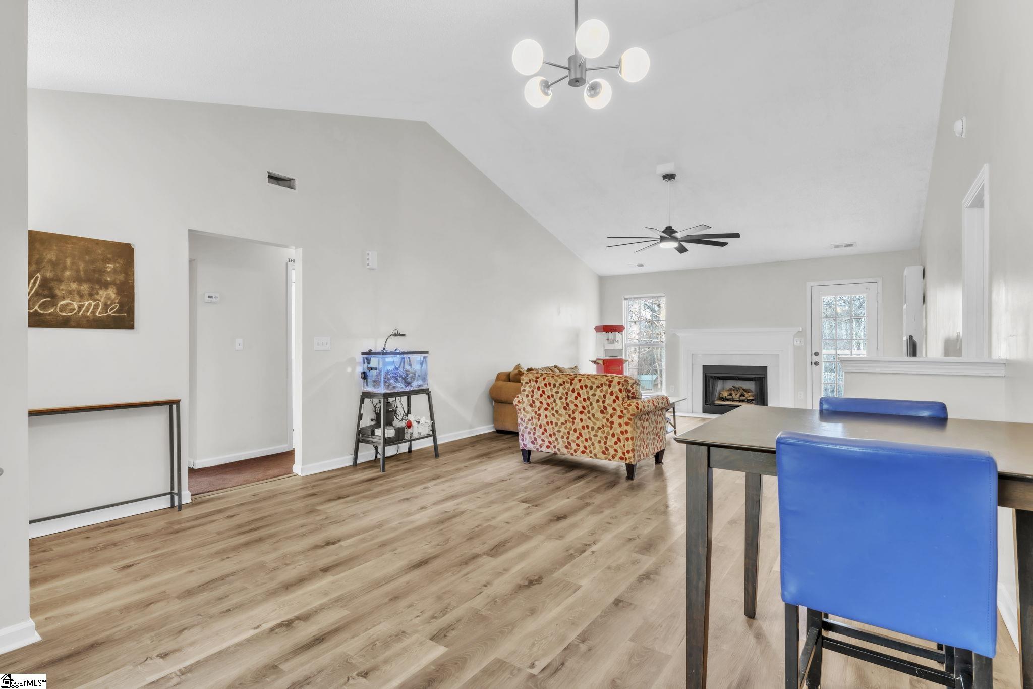 303 South Sandy Brook Way Simpsonville, SC 29680 - Photo 8 of 24