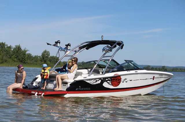 $1,395,000 | 3951 Woerner Road, Manitou Beach, MI 49253