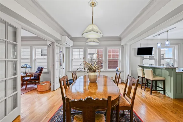 $309,900 | 305 West University Avenue, Unit 4, Champaign, IL 61820