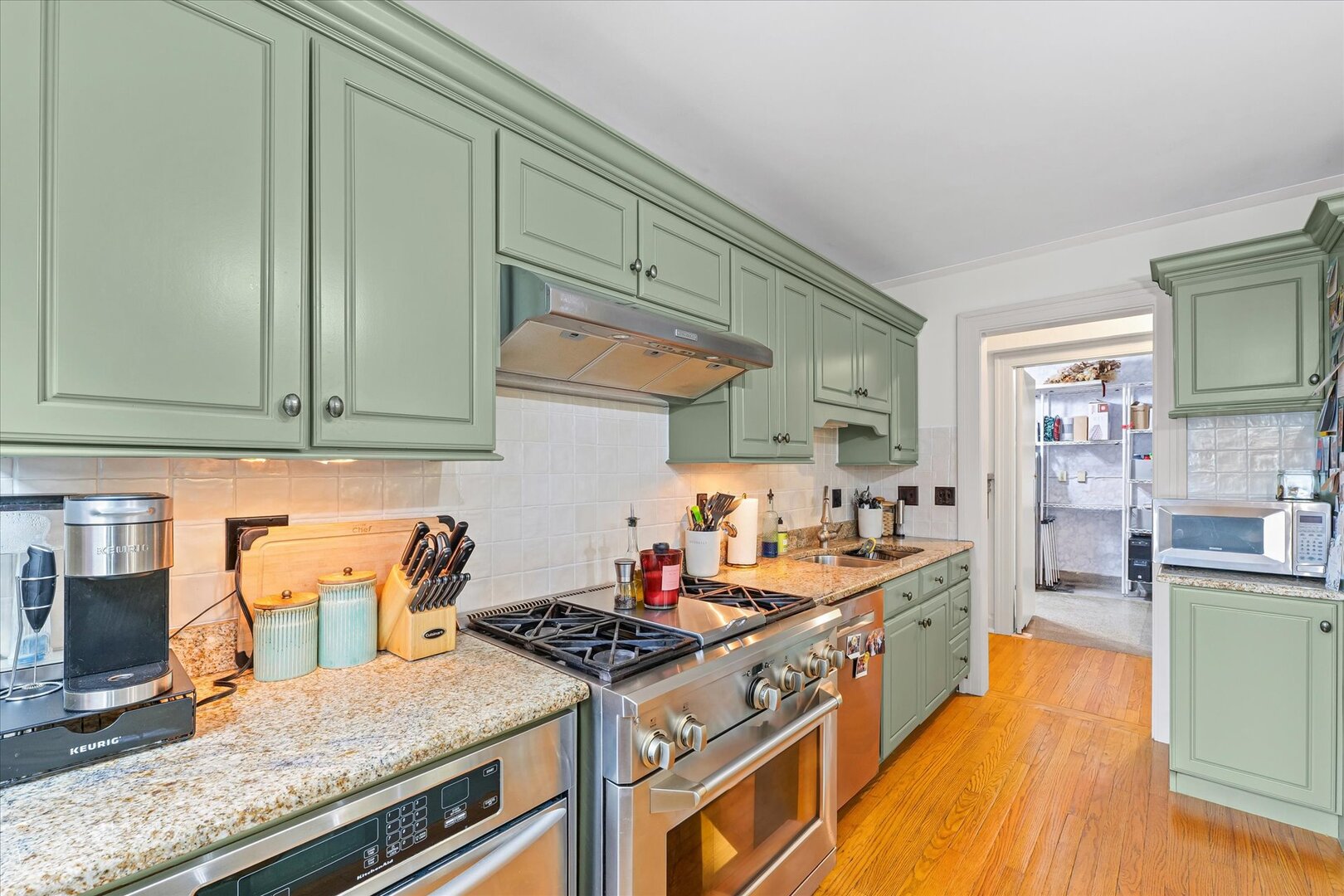 305 West University Avenue, Unit 4 Champaign, IL 61820 - Photo 13 of 27