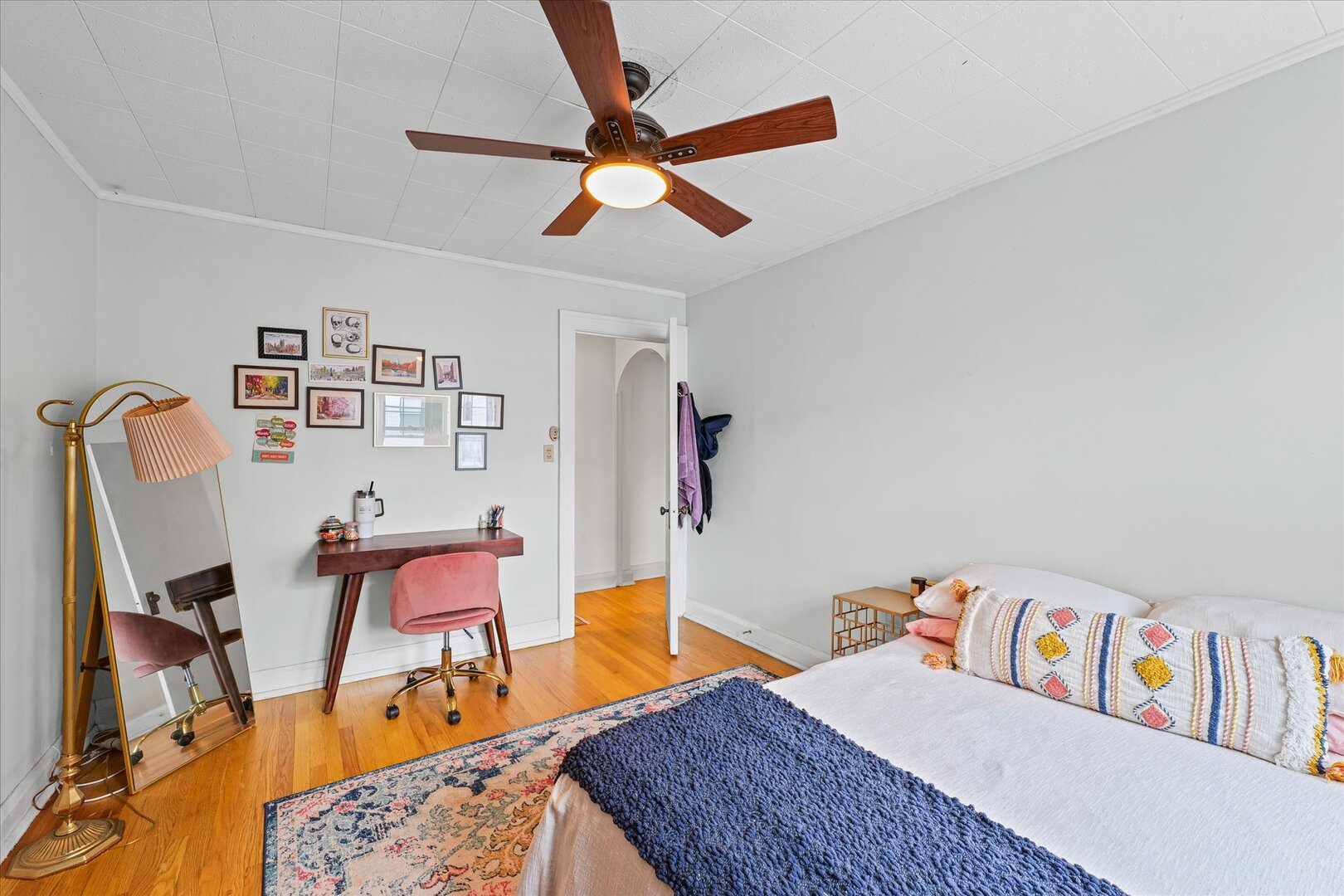 305 West University Avenue, Unit 4 Champaign, IL 61820 - Photo 19 of 27