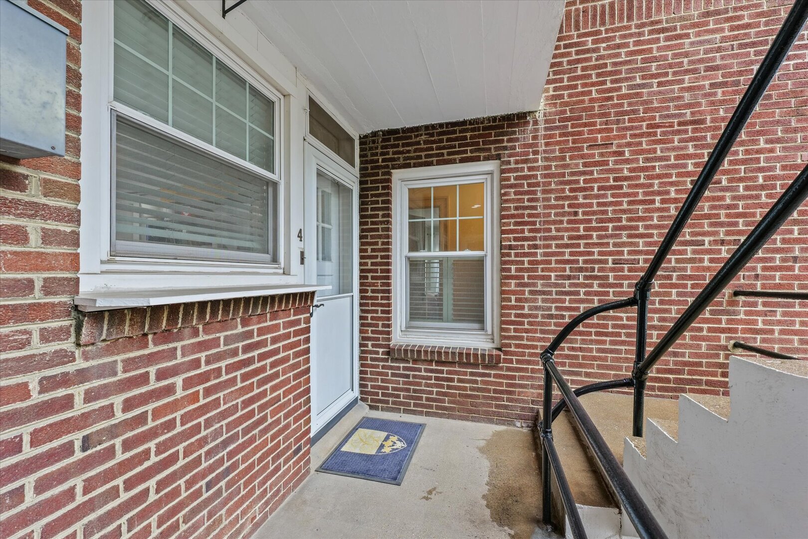 305 West University Avenue, Unit 4 Champaign, IL 61820 - Photo 23 of 27
