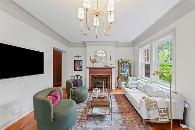 $309,900 | 305 West University Avenue, Unit 4, Champaign, IL 61820