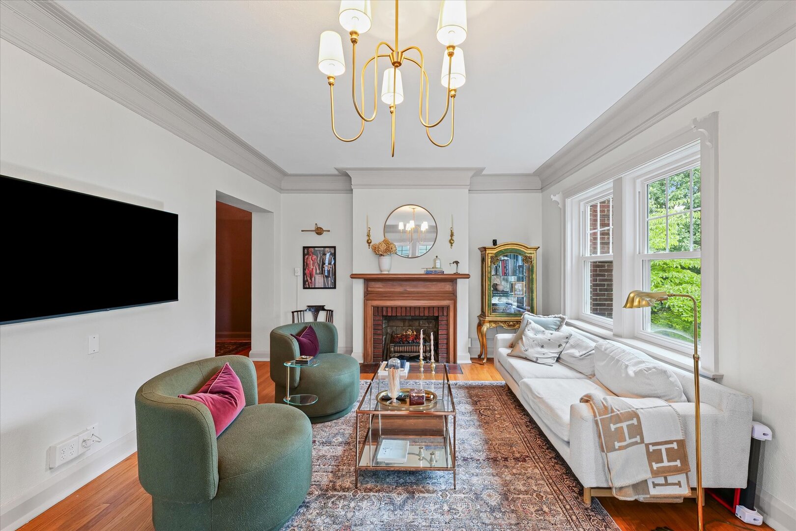 305 West University Avenue, Unit 4 Champaign, IL 61820 - Photo 5 of 27