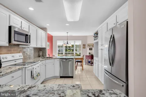 $625,000 | 272 Colt Street, Pennington, NJ 08534