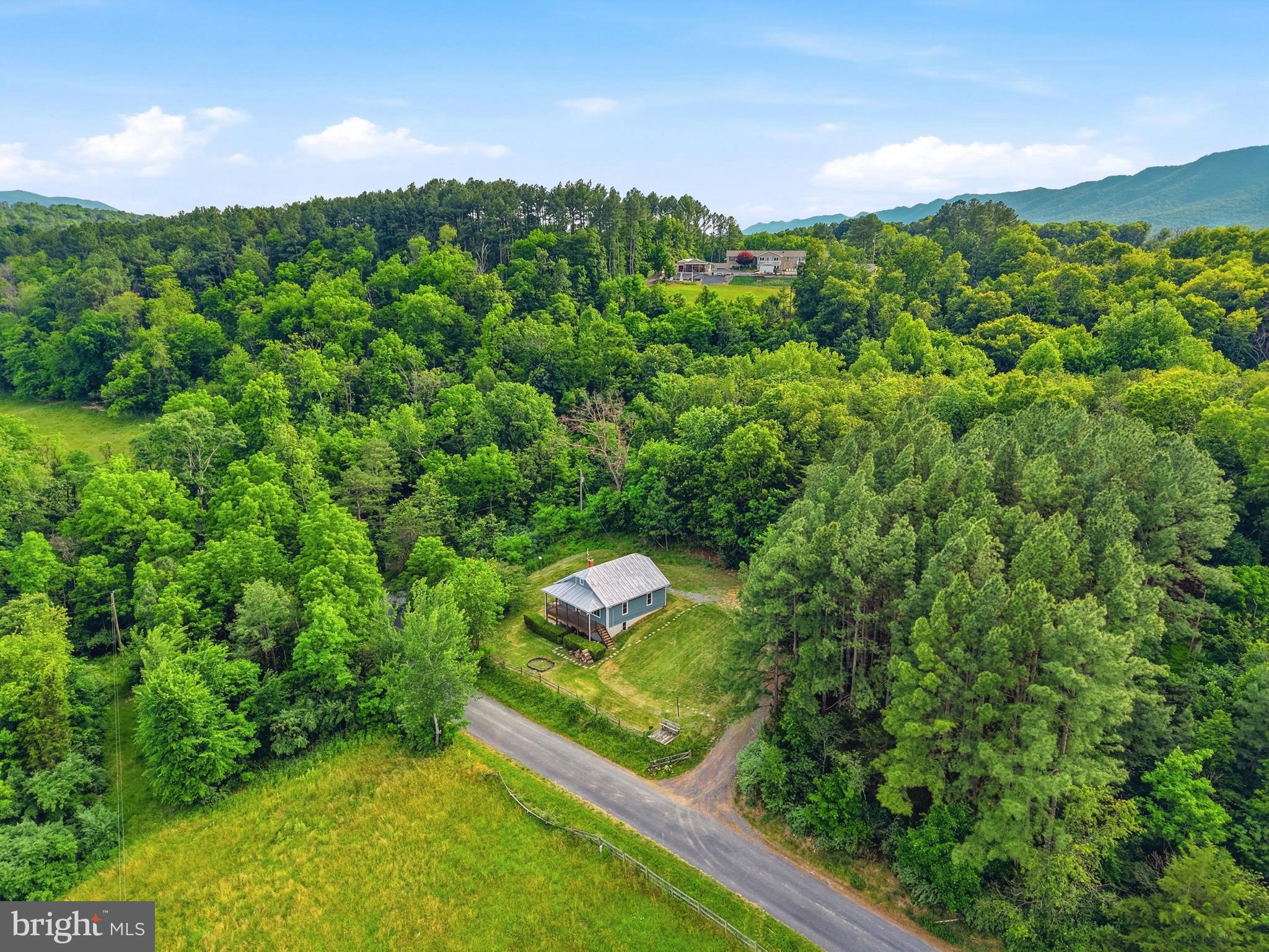 527 Panhandle Road Bentonville, VA 22610 - Photo 36 of 51