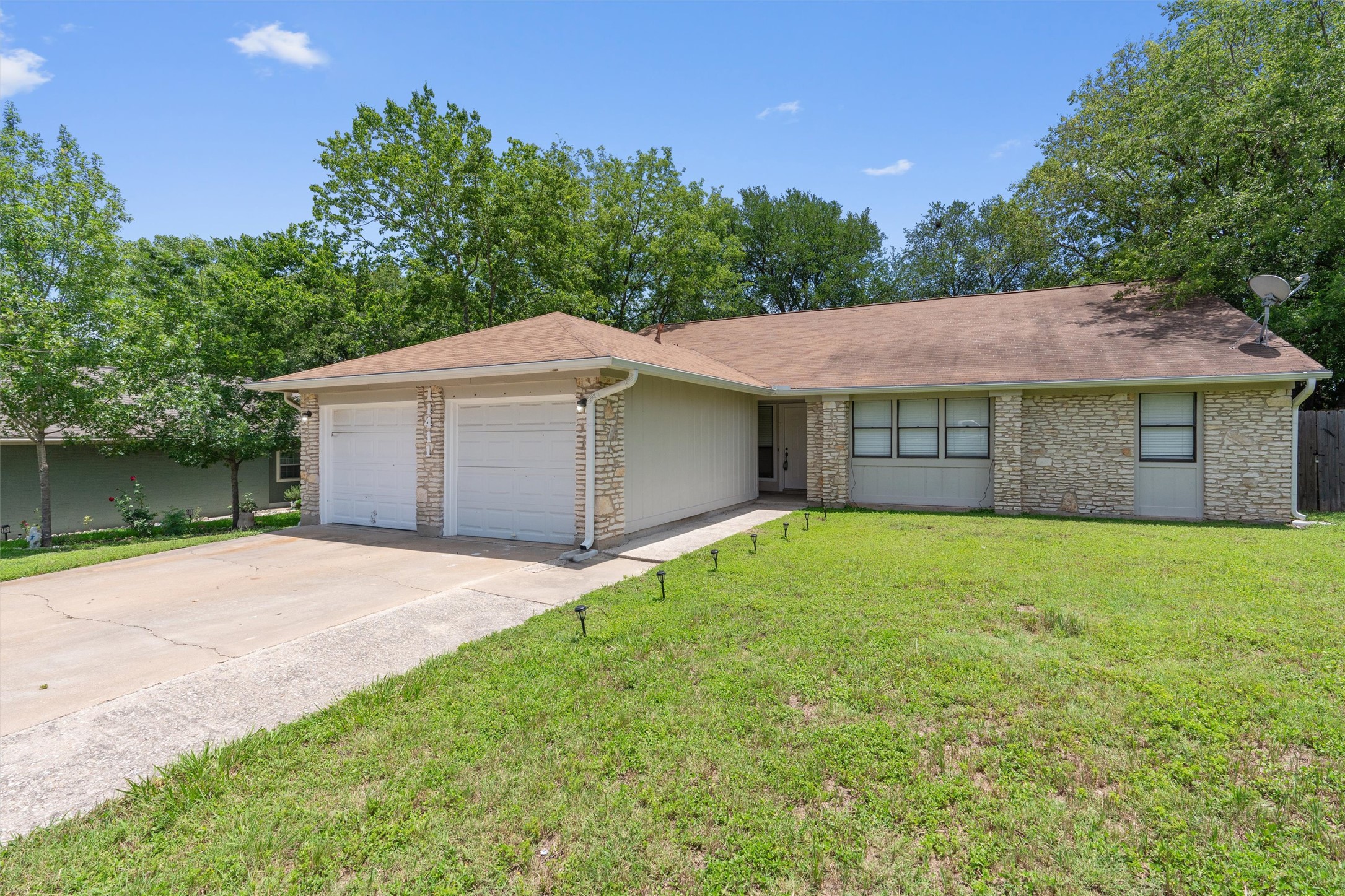 11411 Walnut Ridge Drive, Unit B Austin, TX 78753 - Photo 2 of 18