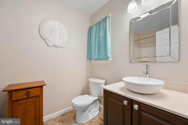 $389,900 | 40 Birdnest Drive, Ocean Pines, MD 21811