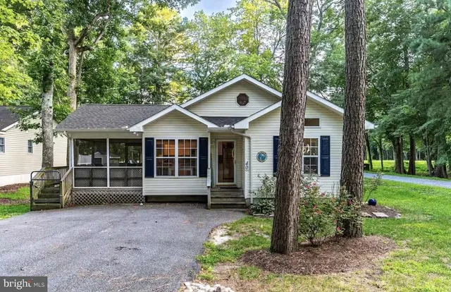 $389,900 | 40 Birdnest Drive, Ocean Pines, MD 21811