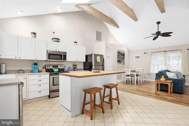 $389,900 | 40 Birdnest Drive, Ocean Pines, MD 21811