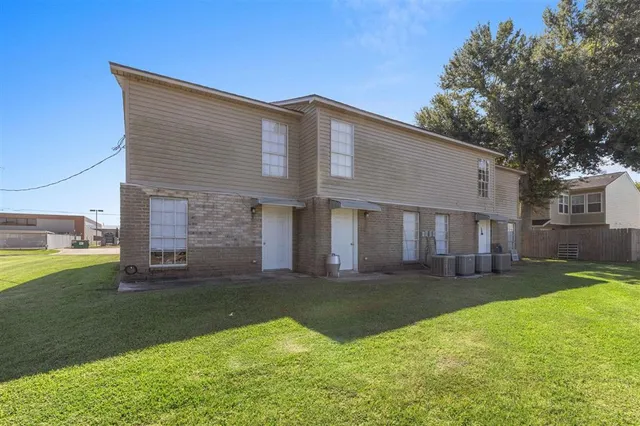 $499,500 | 645 Esplanade Street, Lake Charles, LA 70607