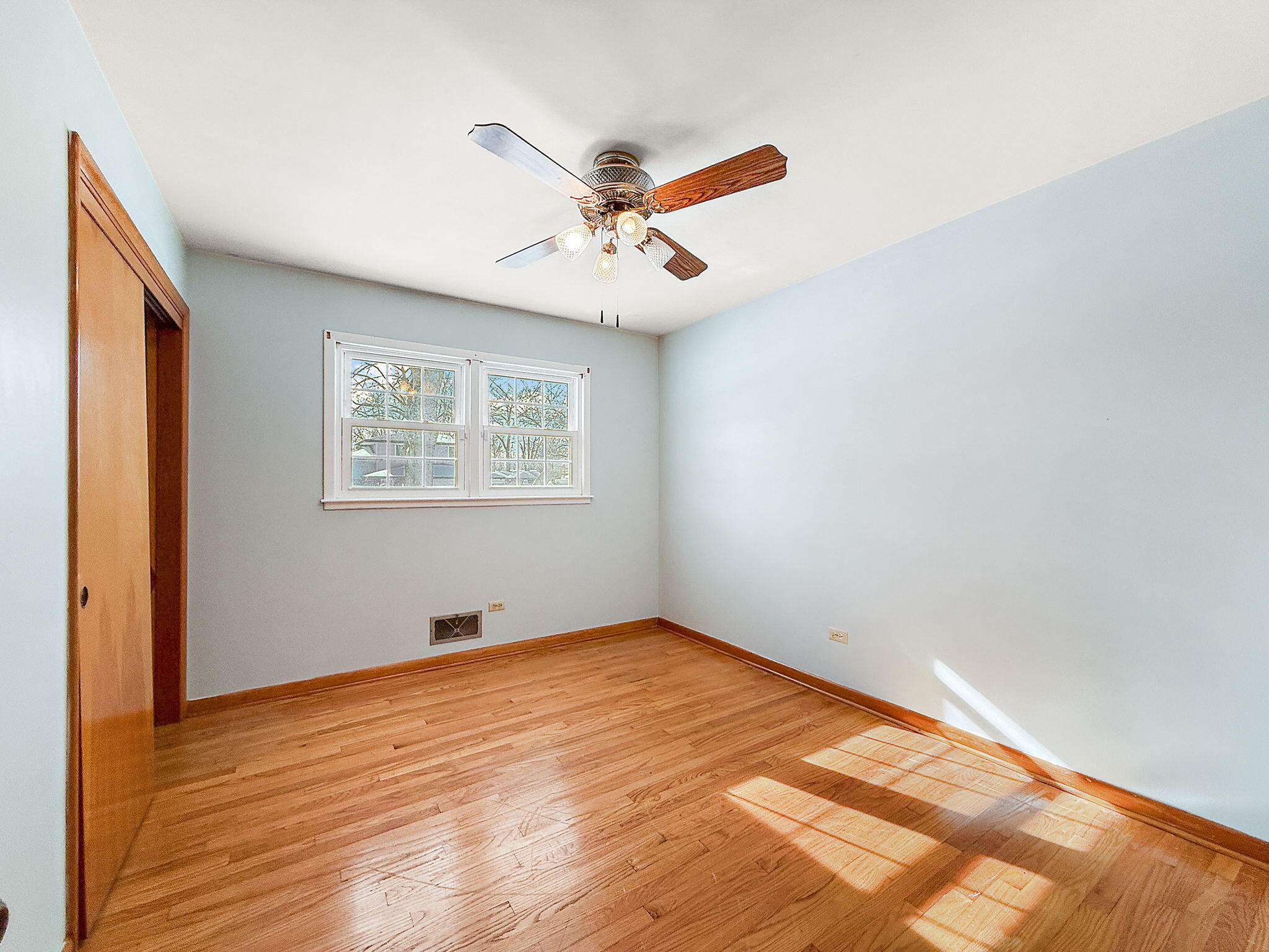 3339 Wirth Road Highland, IN 46322 - Photo 21 of 29 a view of an empty room with a window