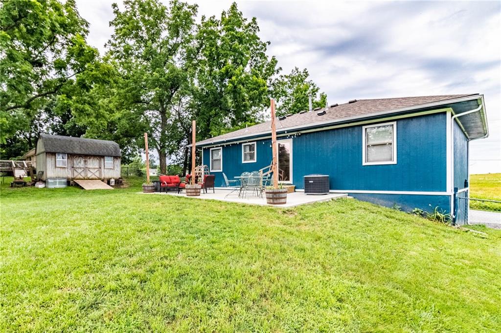 81 Southwest 101st Road Warrensburg, MO 64093 - Photo 6 of 27