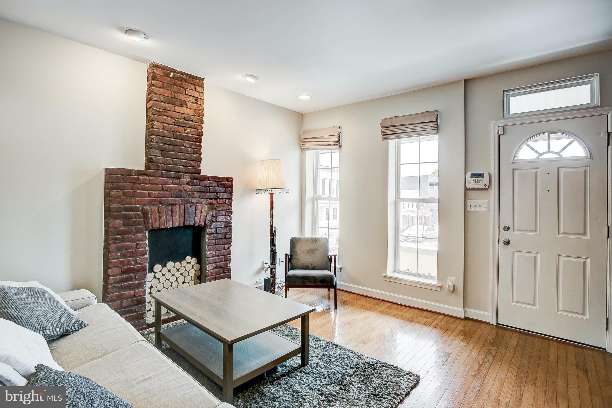 3638 Keswick Road Baltimore, MD 21211 - Photo 9 of 35 Huge front windows...