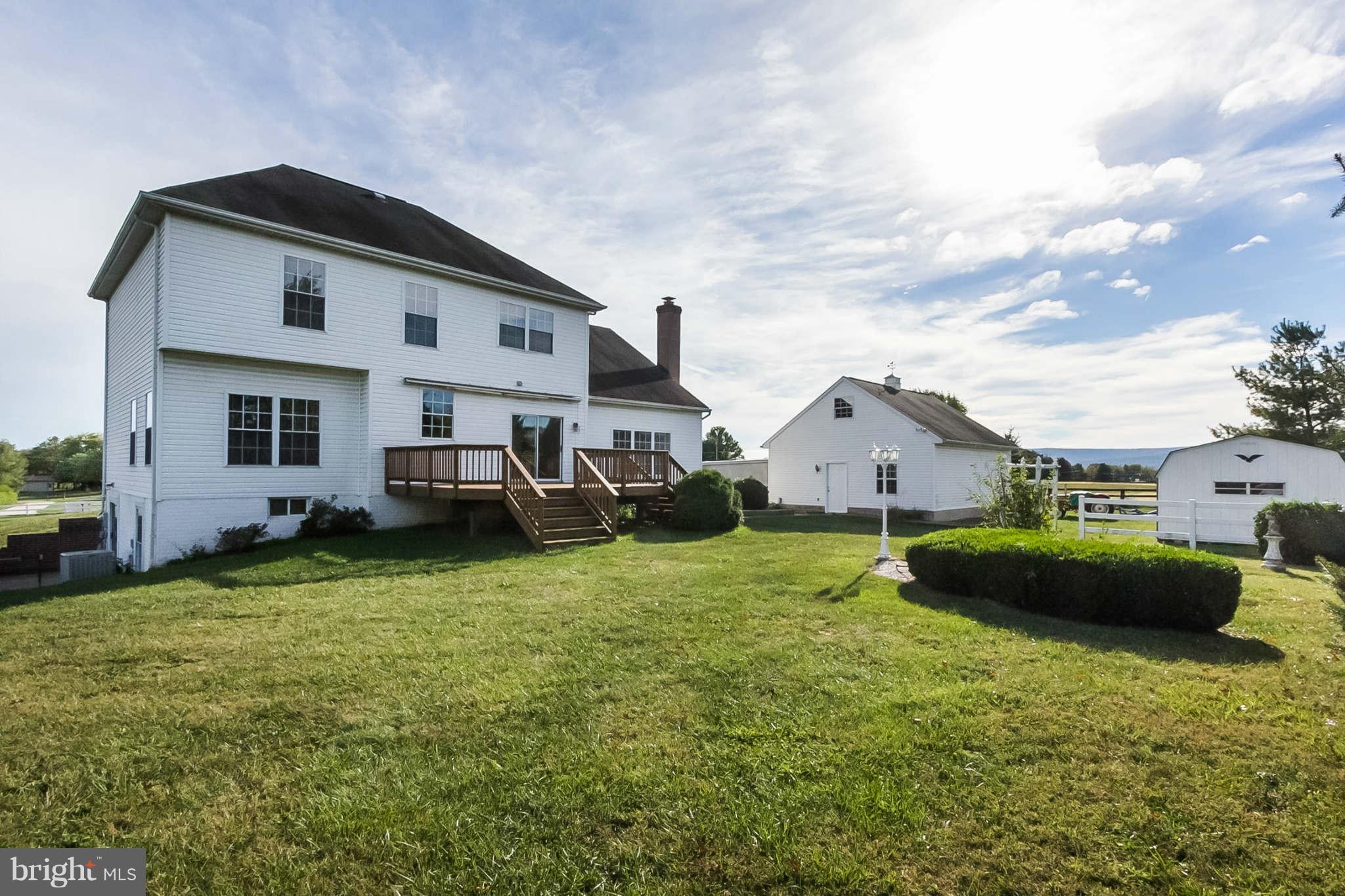 8510 Hunt Club Road Thurmont, MD 21788 - Photo 25 of 30 Exterior (Rear)