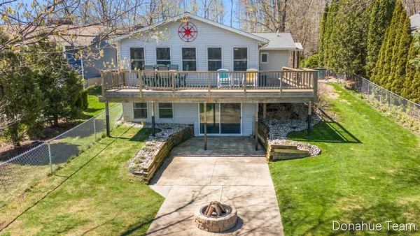 $759,000 | 4460 Sherman Avenue, Fremont, MI 49412