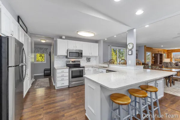 $759,000 | 4460 Sherman Avenue, Fremont, MI 49412
