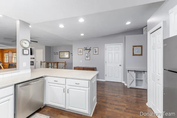 $759,000 | 4460 Sherman Avenue, Fremont, MI 49412