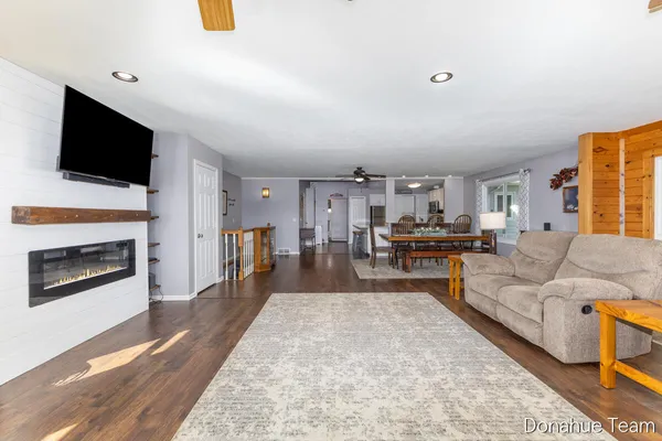 $759,000 | 4460 Sherman Avenue, Fremont, MI 49412