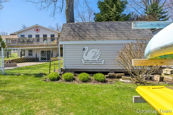 $759,000 | 4460 Sherman Avenue, Fremont, MI 49412