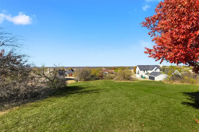 $195,800 | 2712 Lake Cove, Cedar Hill, TX 75104