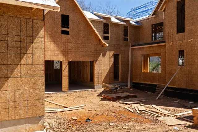 $4,900,000 | 4957 Peachtree Dunwoody Road, Sandy Springs, GA 30342