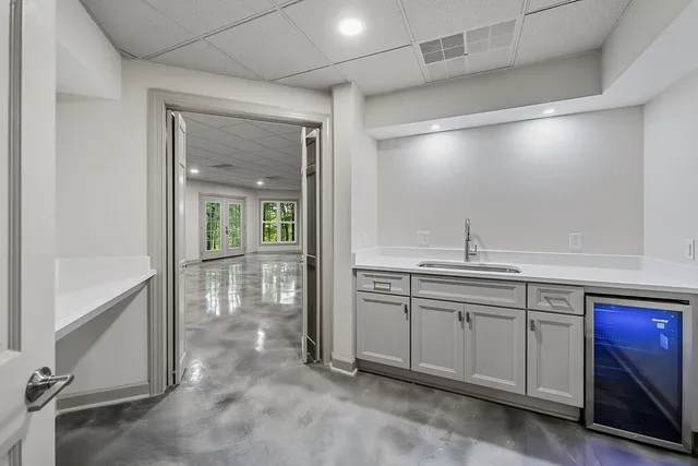 $1,795,000 | 250 West Laurel Avenue, McMinnville, TN 37110