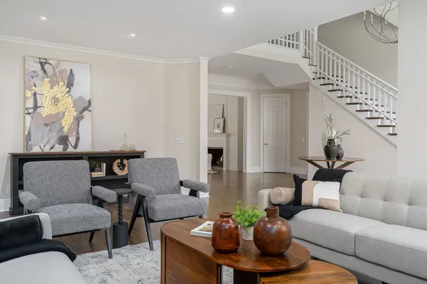 $1,499,000 | 250 West Laurel Avenue, McMinnville, TN 37110