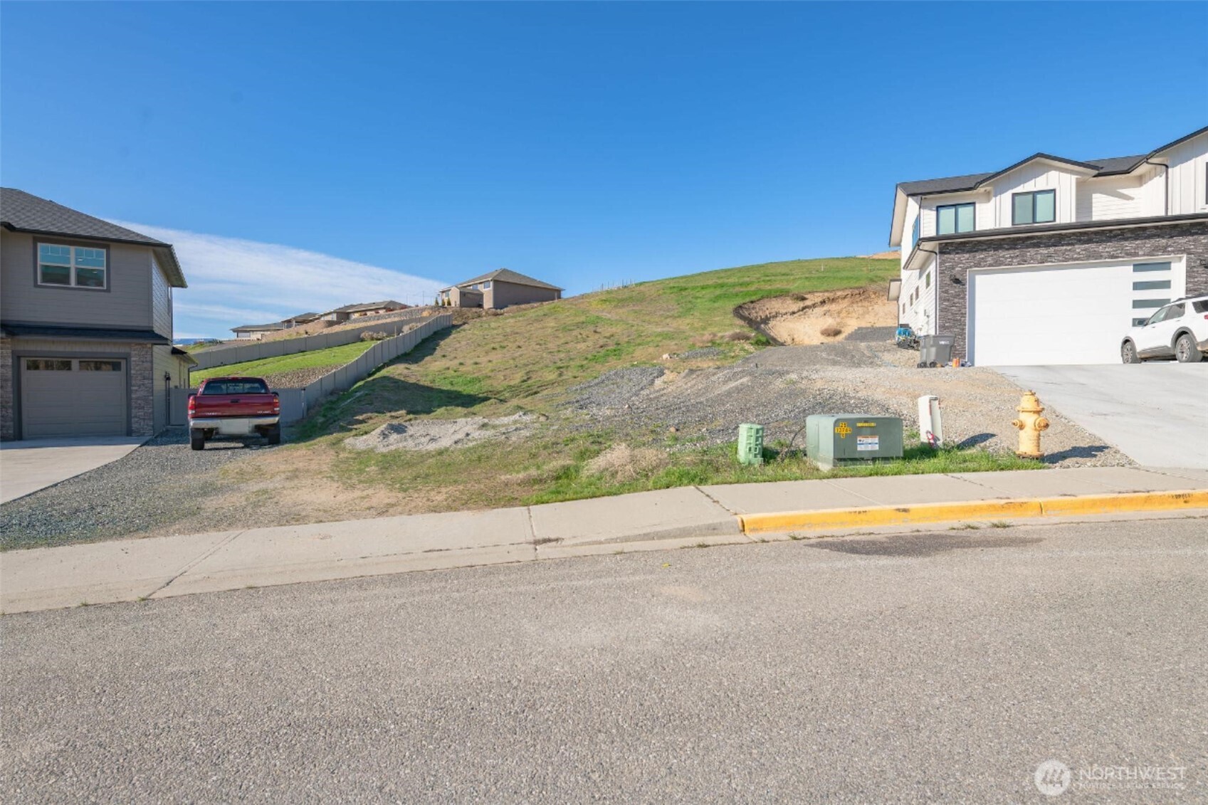 83 Sunny Meadows Loop Wenatchee, WA 98801 - Photo 1 of 23