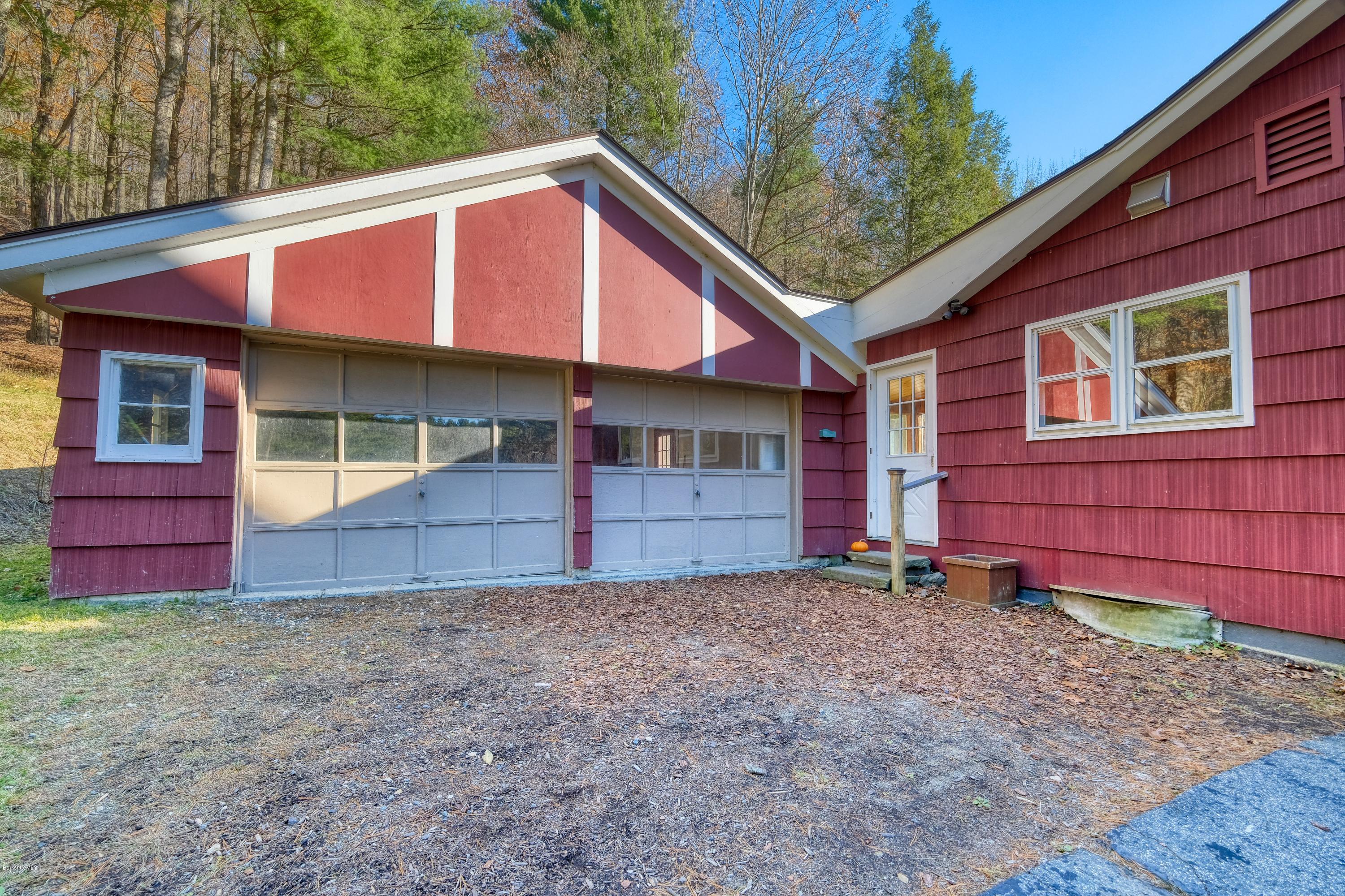 125 Tamarack Road Pittsfield, MA 01201 - Photo 36 of 50 125 Tamarack Road - 2 car garage