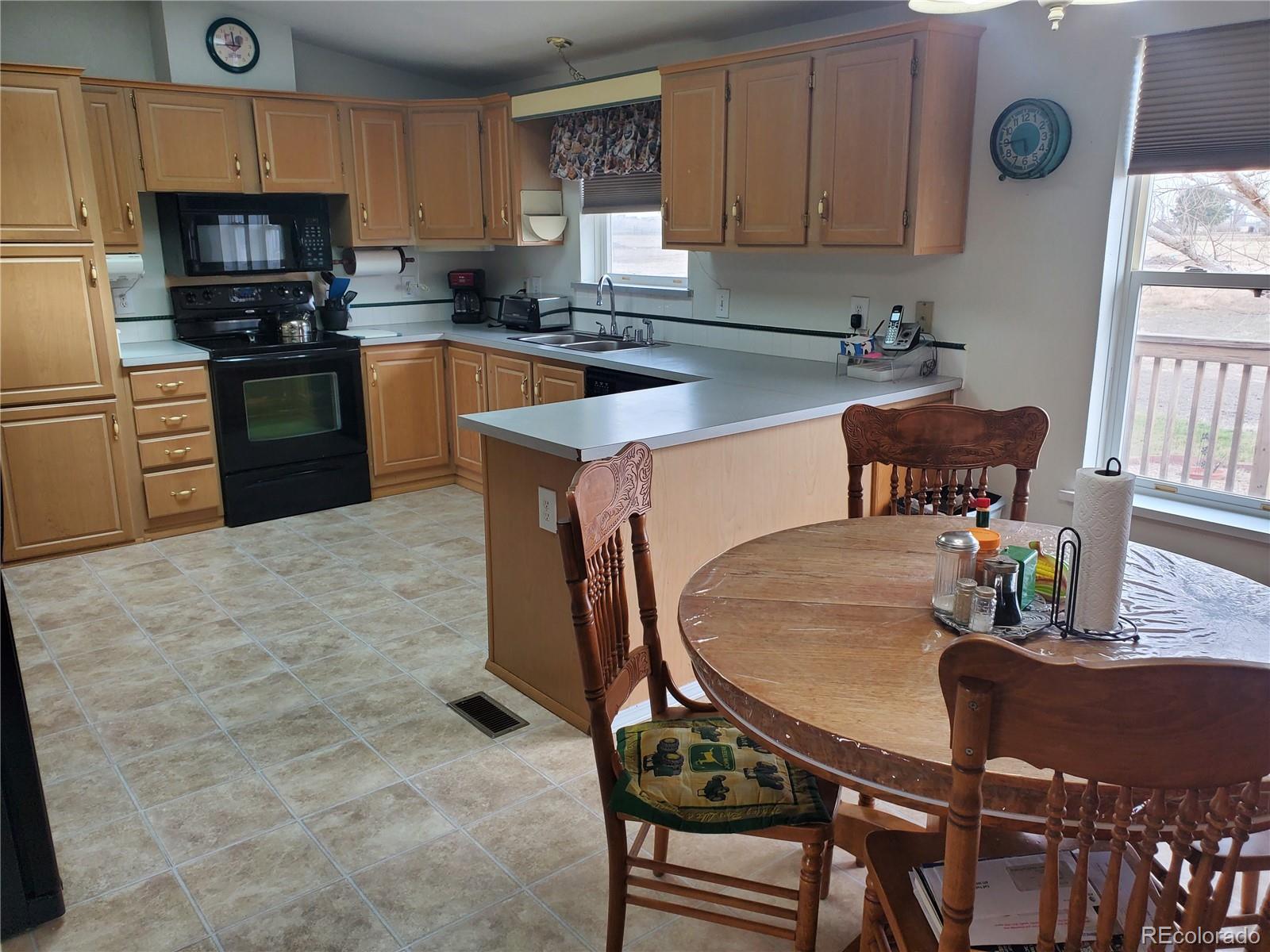 12434 County Road 1 Wiggins, CO 80654 - Photo 13 of 26