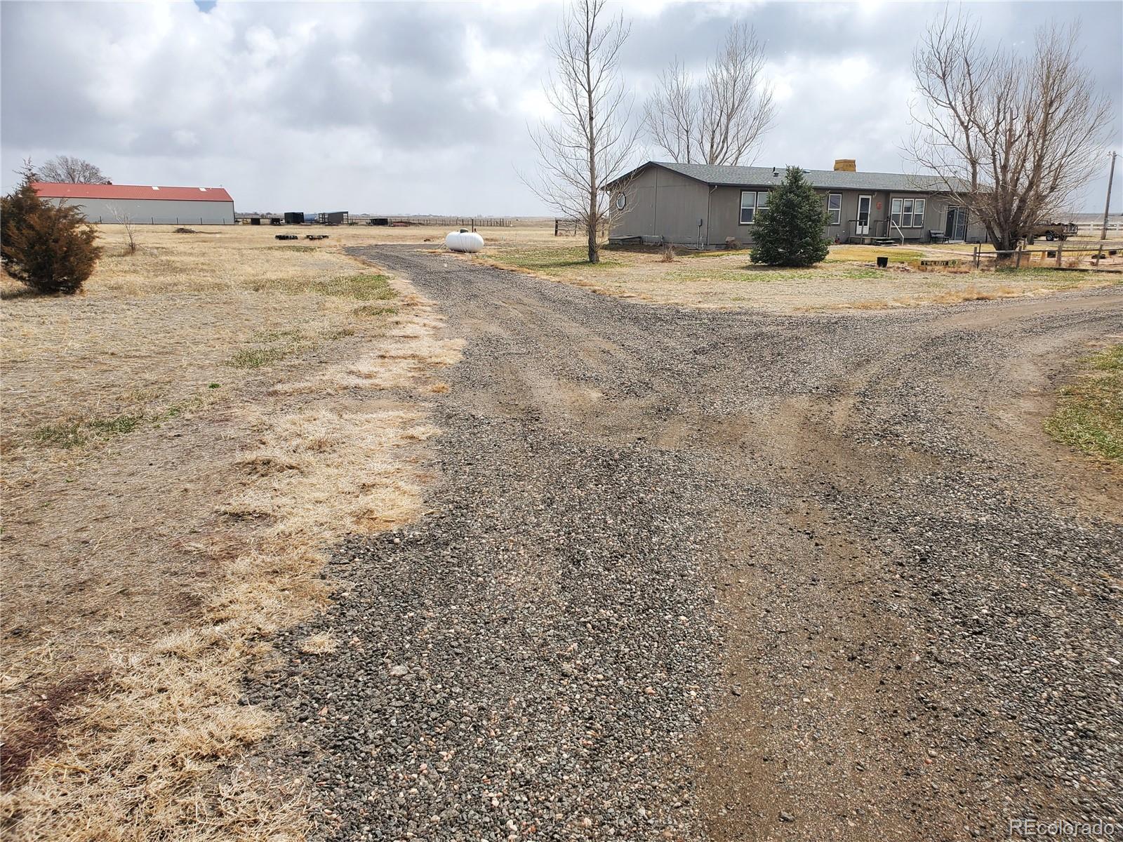 12434 County Road 1 Wiggins, CO 80654 - Photo 2 of 26