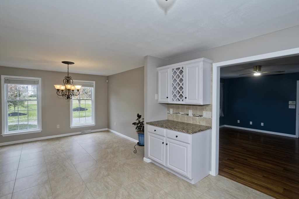 76 Shaker Road Westfield, MA 01085 - Photo 9 of 40 Gallery Image 9