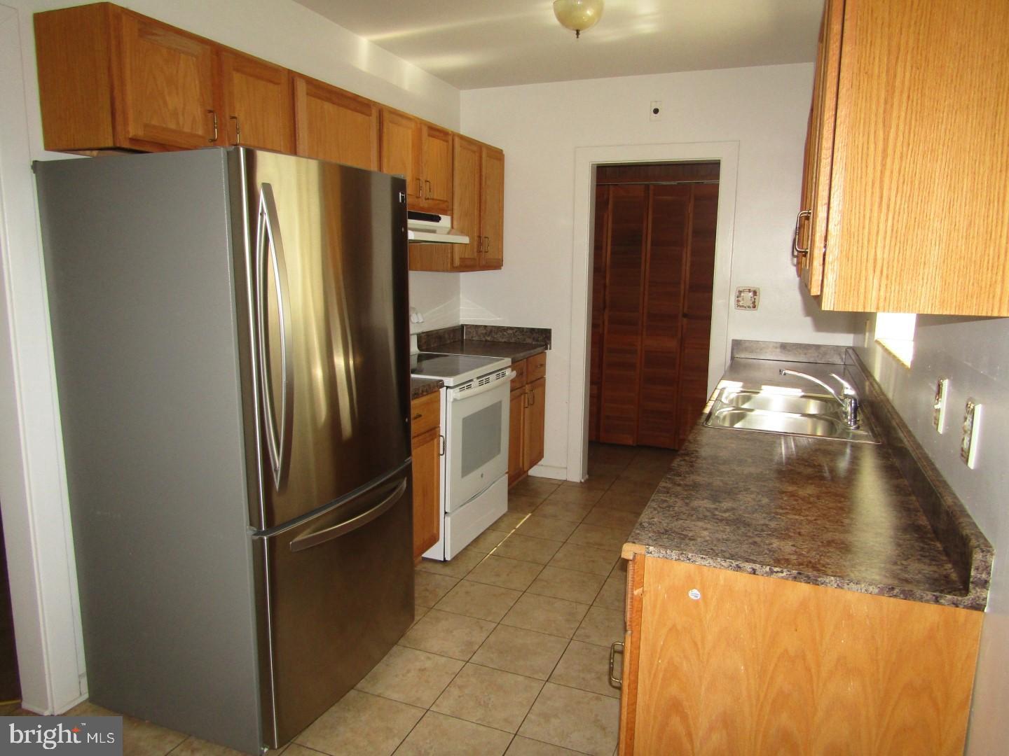 44297 Clarkes Landing Road Hollywood, MD 20636 - Photo 14 of 29 Kitchen