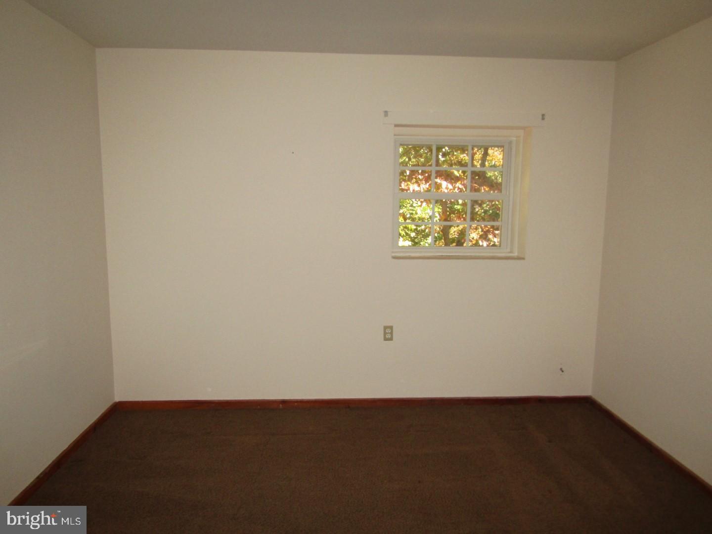 44297 Clarkes Landing Road Hollywood, MD 20636 - Photo 22 of 29 Bedroom 3
