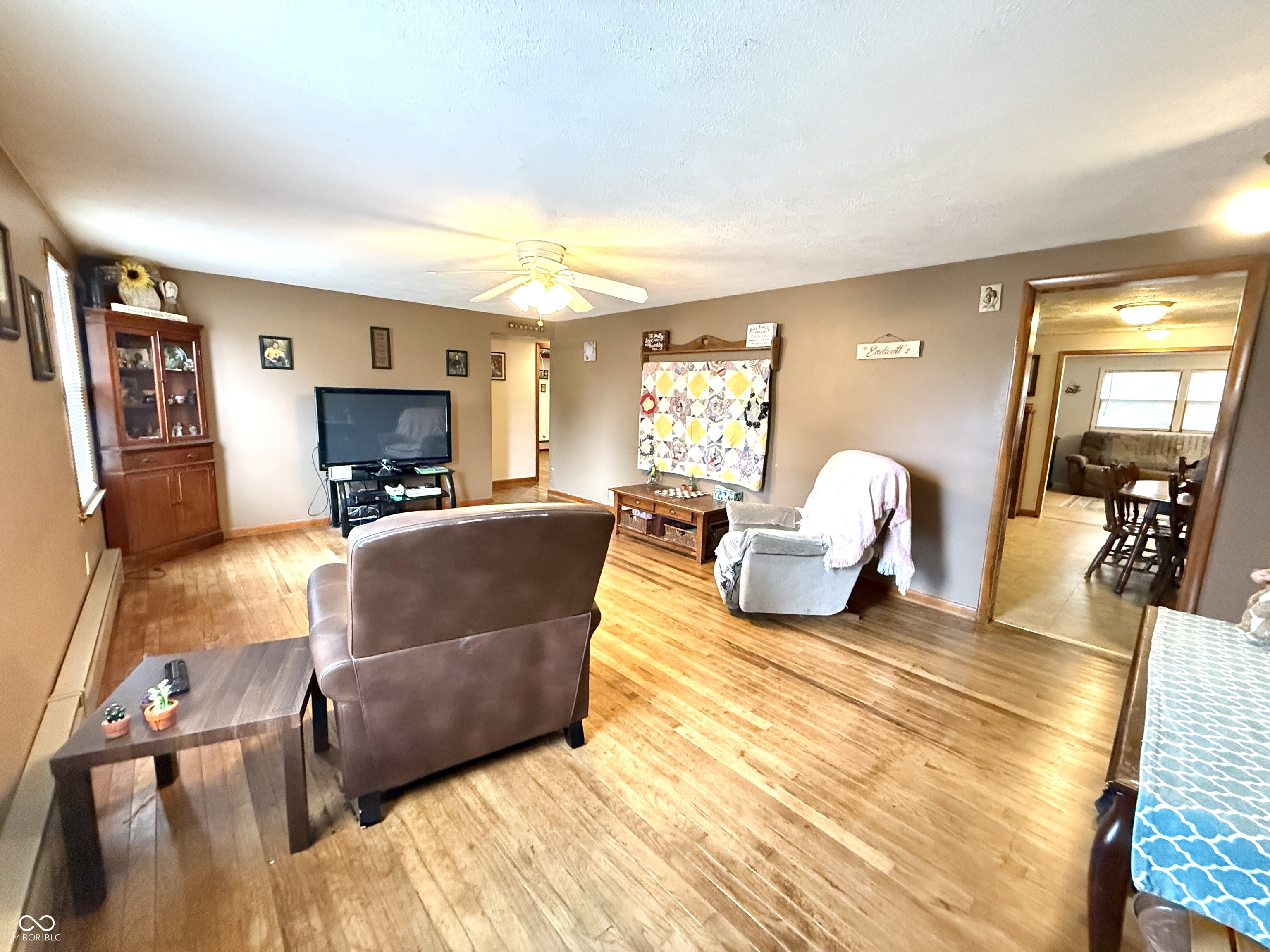 207 Locust Street New Market, IN 47965 - Photo 3 of 38